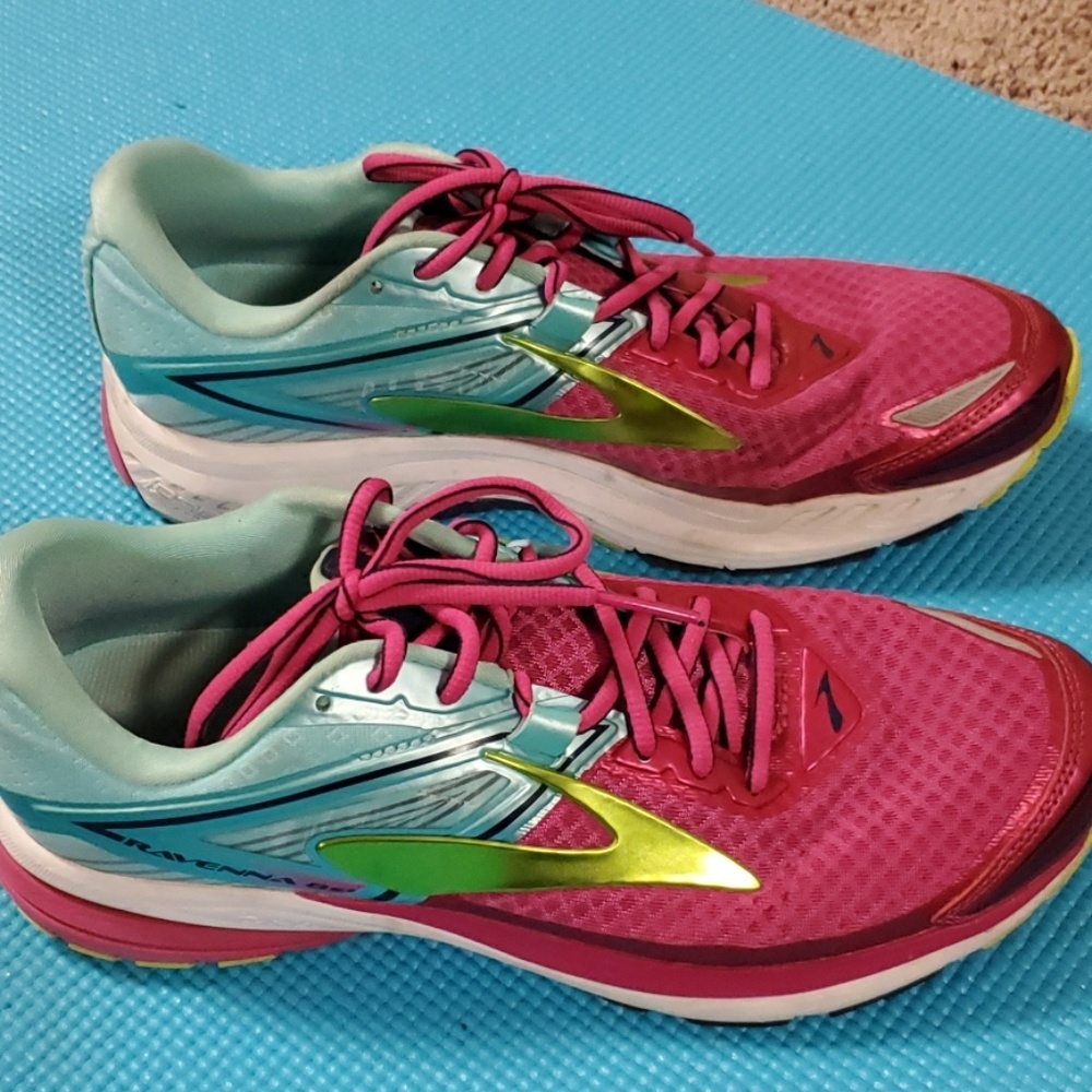 BROOKS RUNNING SHOES - Picture 2 of 8